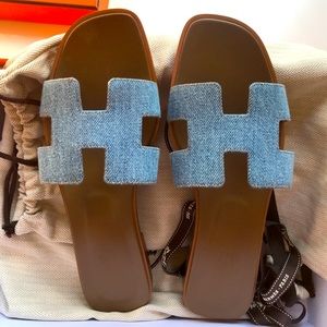 Brand new in box guaranteed authentic Hermes denim Oran sandals 39.5 💙